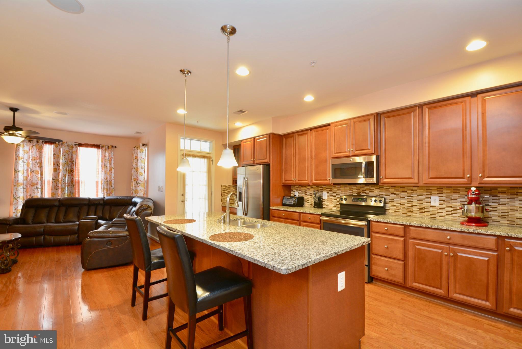 GREENBELT STATION - Residential