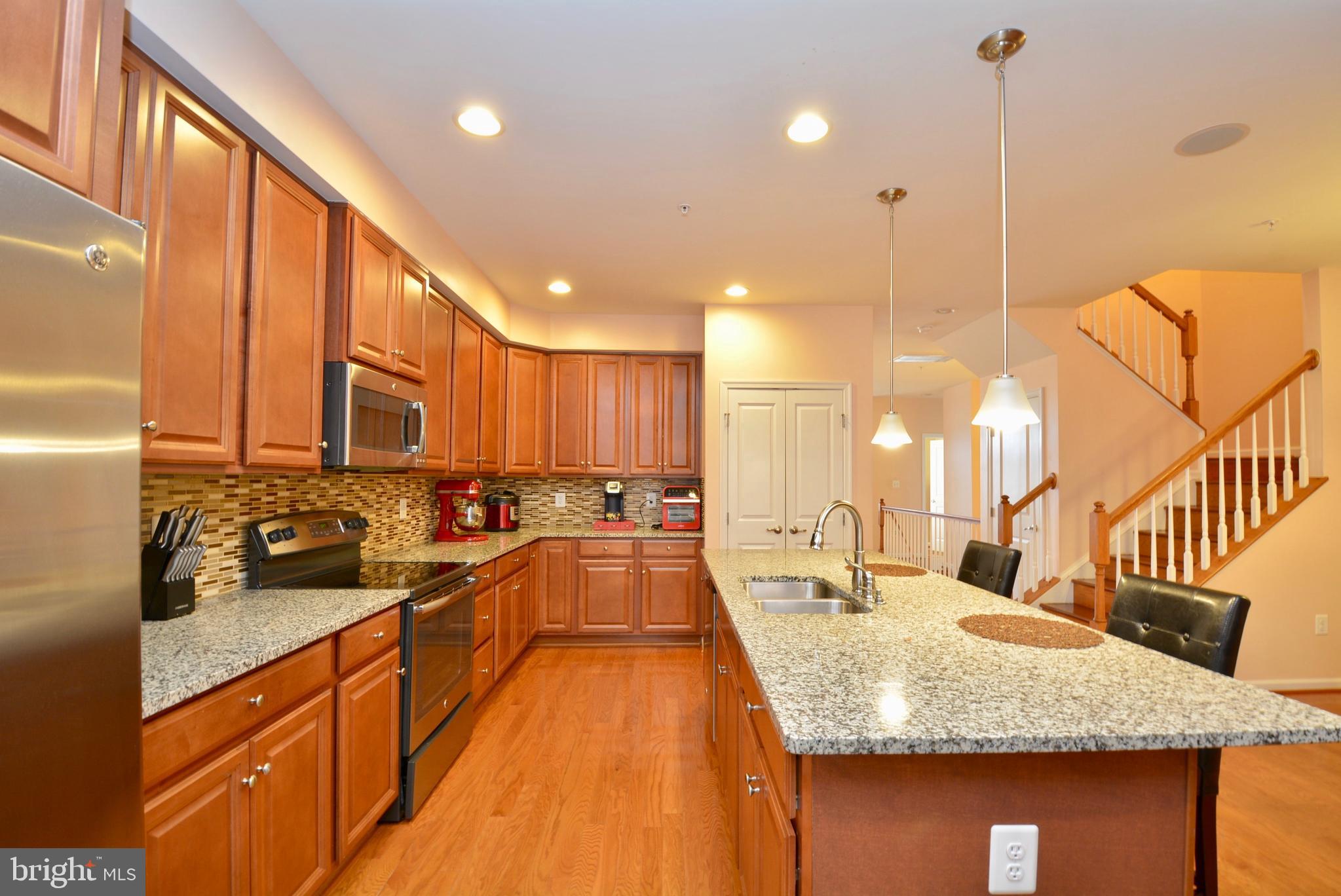 GREENBELT STATION - Residential