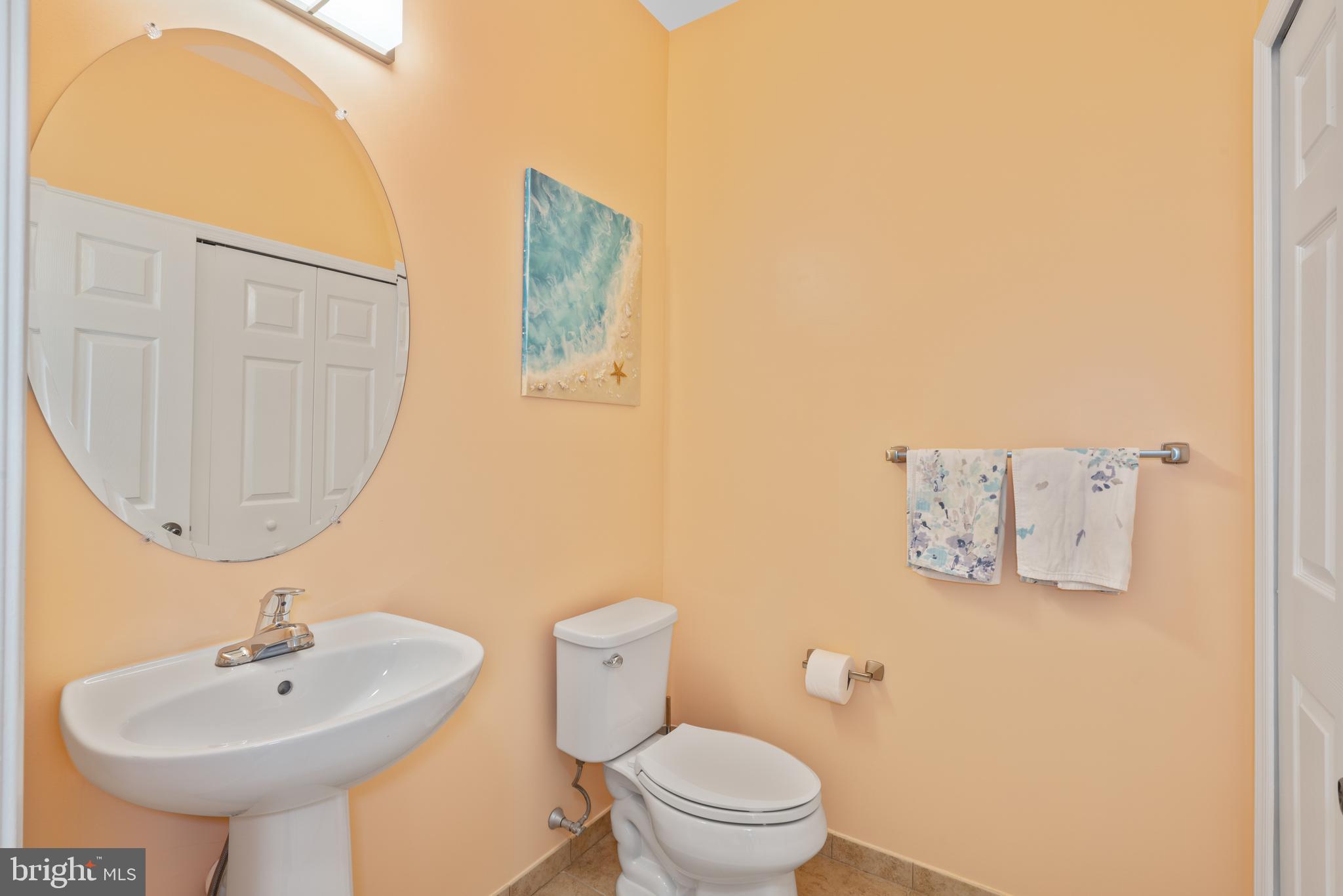 EMERALD WALK - Residential