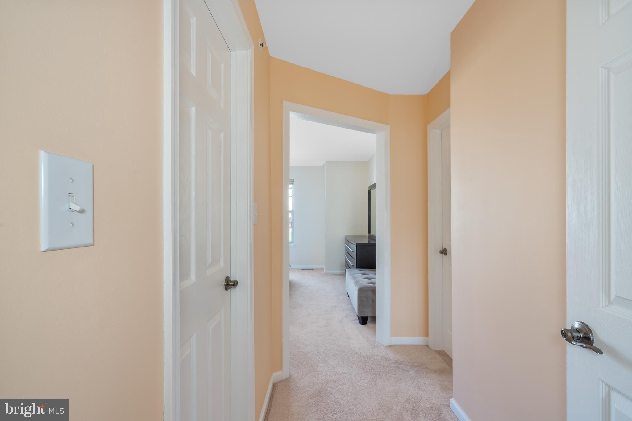 EMERALD WALK - Residential