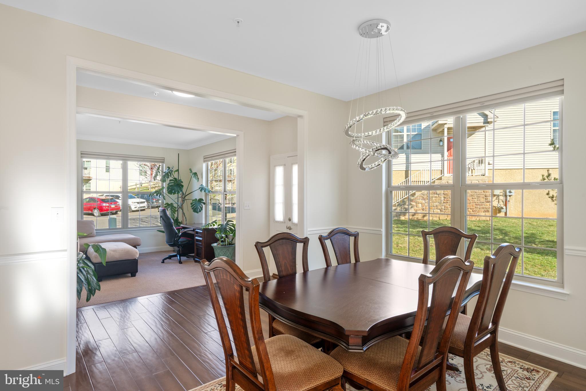 EMERALD WALK - Residential