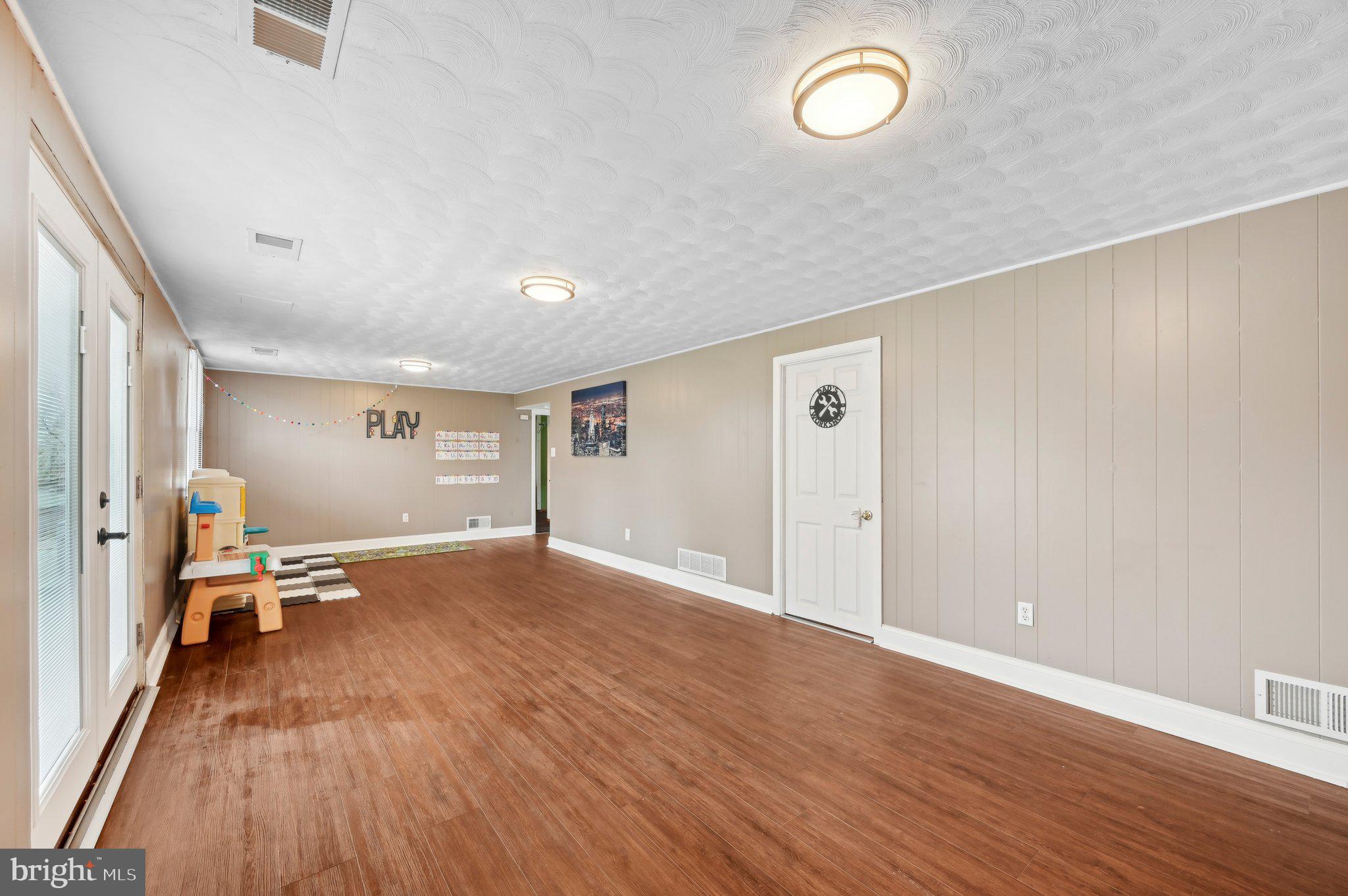 CHARTLEY - Residential