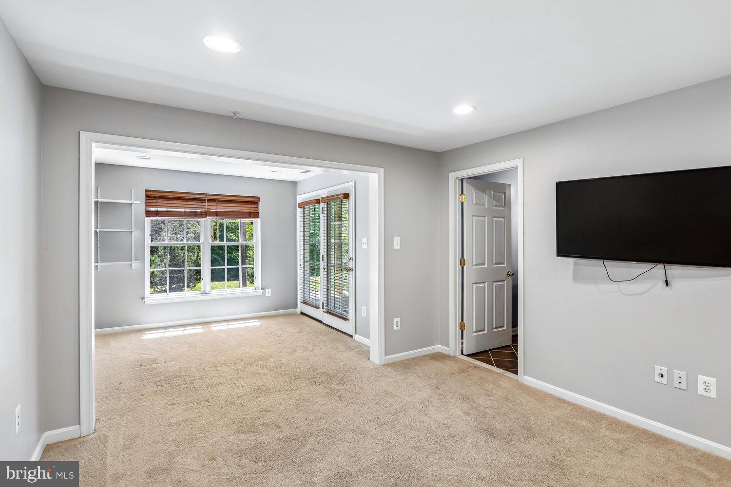 CHAPEL GROVE - Residential