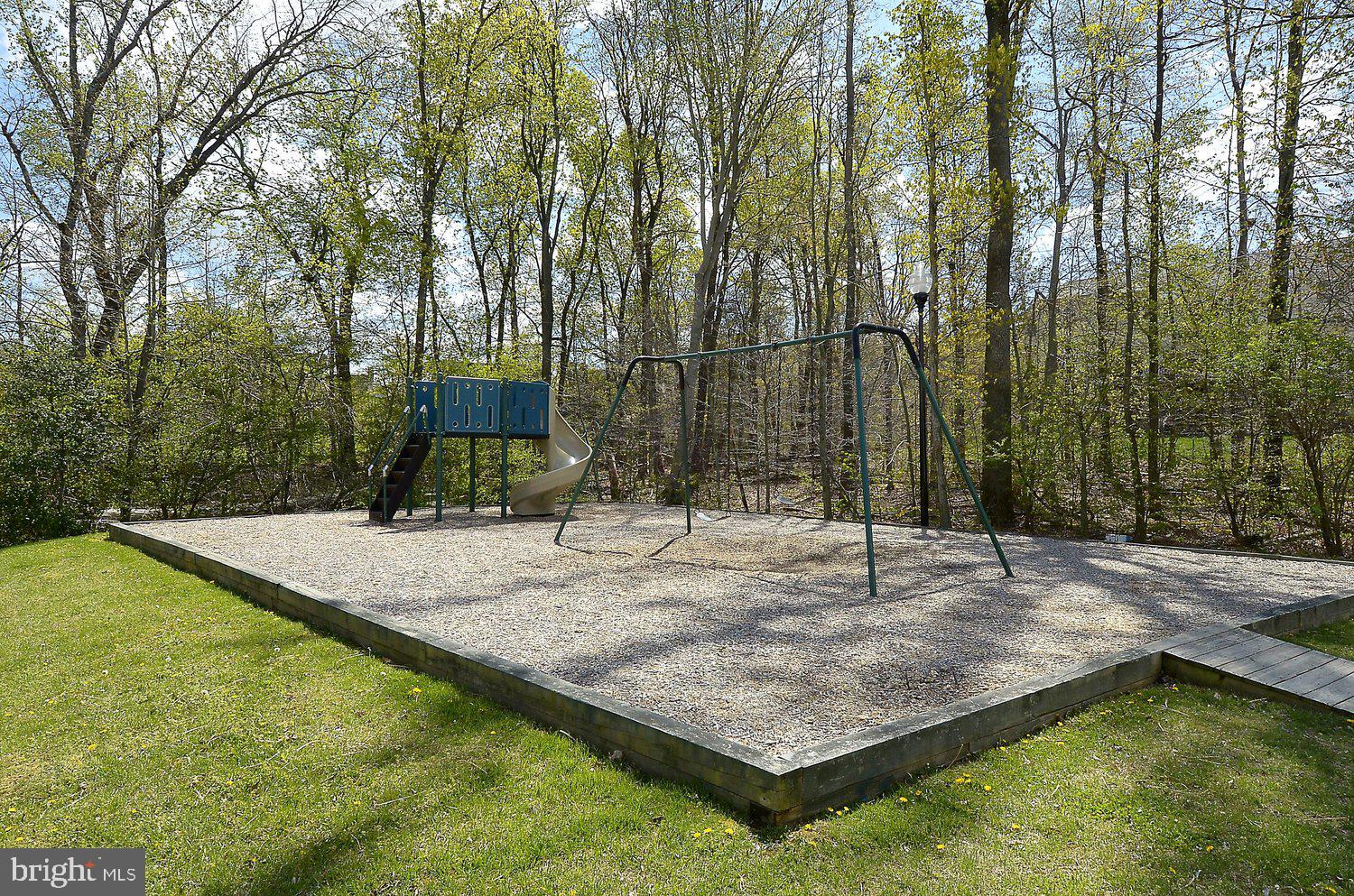 CHAPEL GROVE - Residential