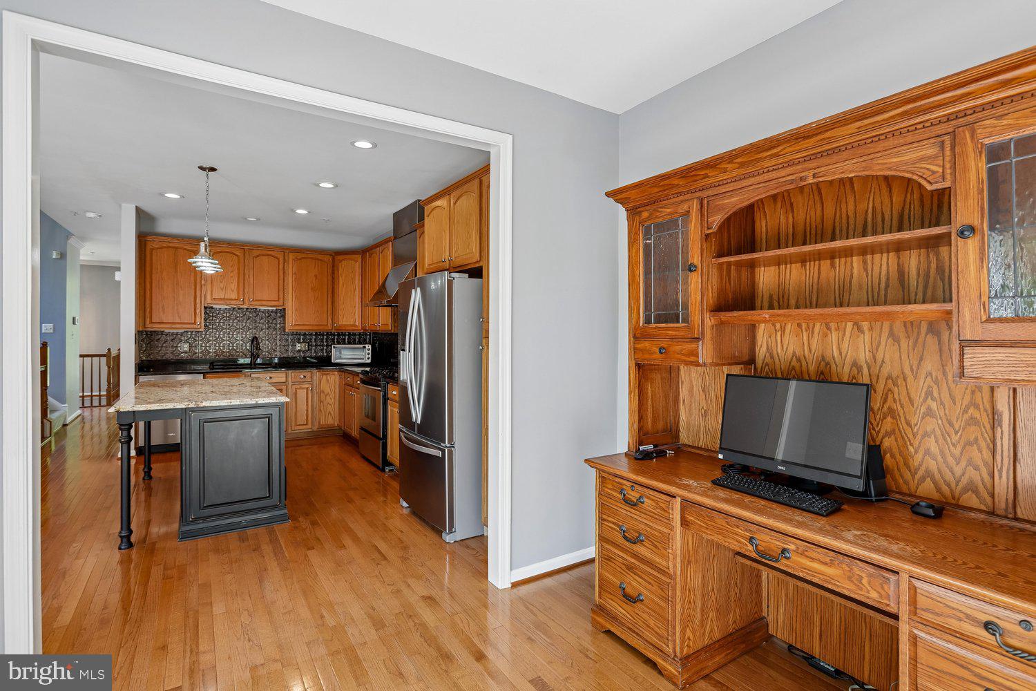 CHAPEL GROVE - Residential