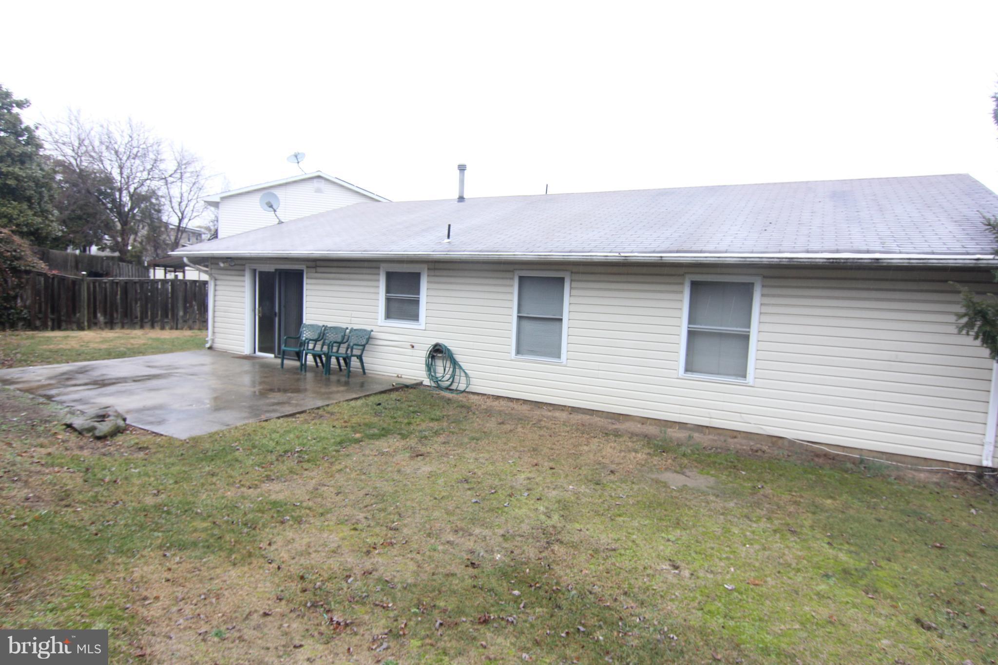 THE PROVINCES - Residential Lease