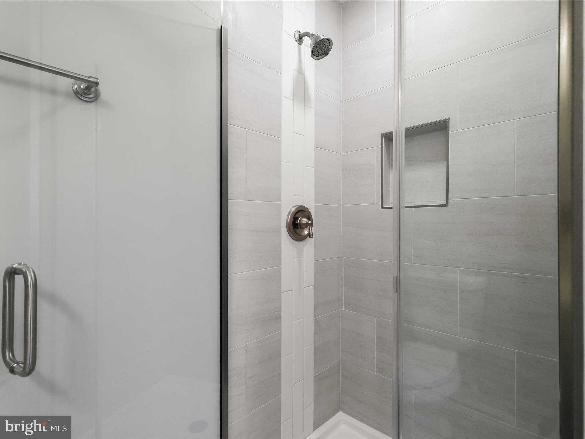 CROMWELL VALLEY - Residential