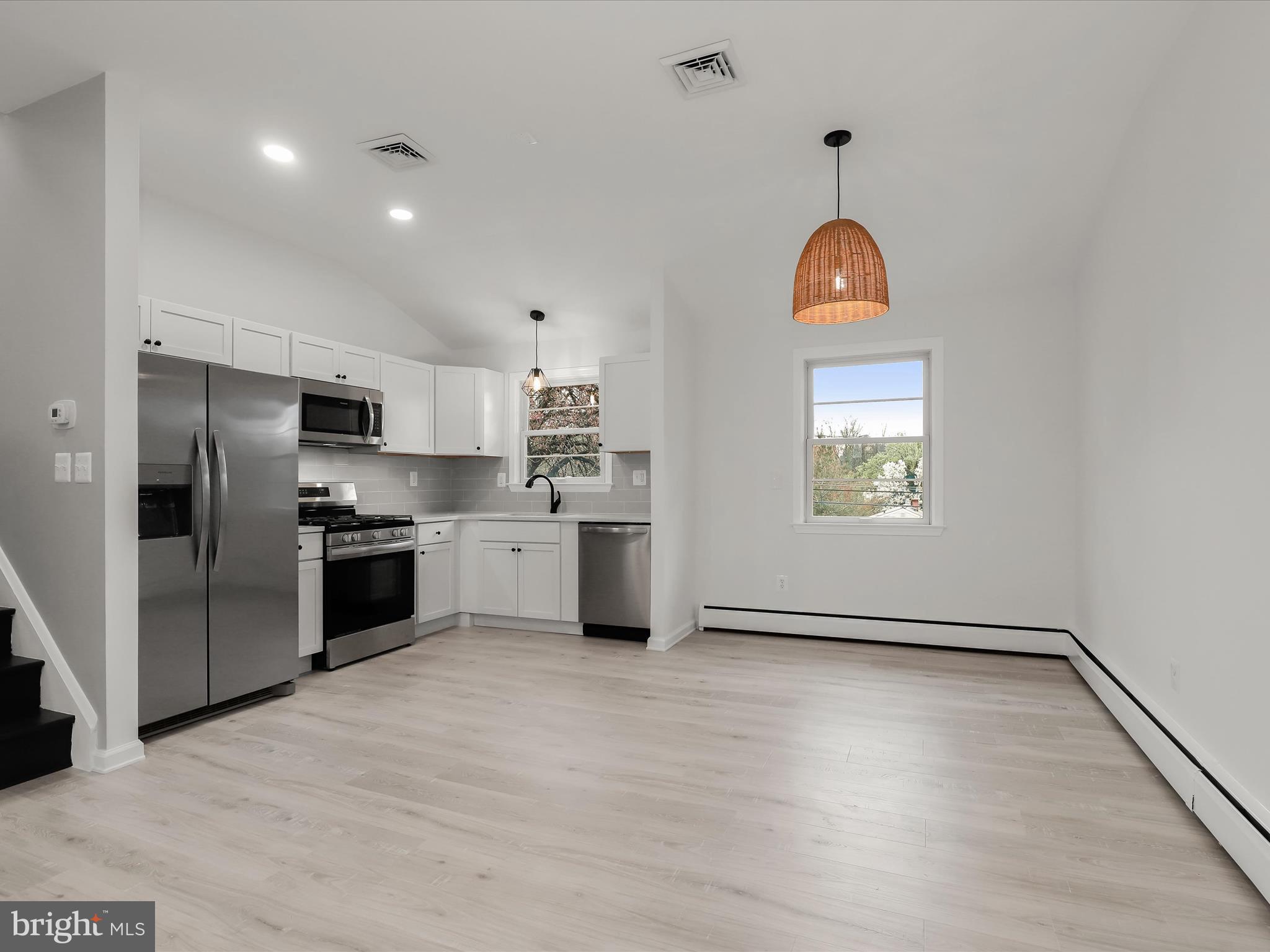 CROMWELL VALLEY - Residential