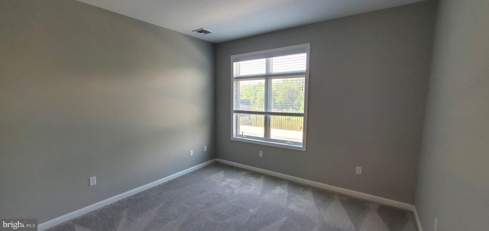 HUNTINGDON PLACE - Residential Lease