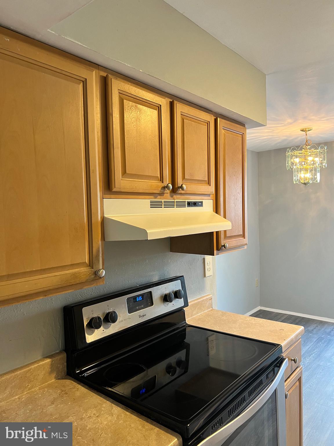 LAKE RIDGE - Residential