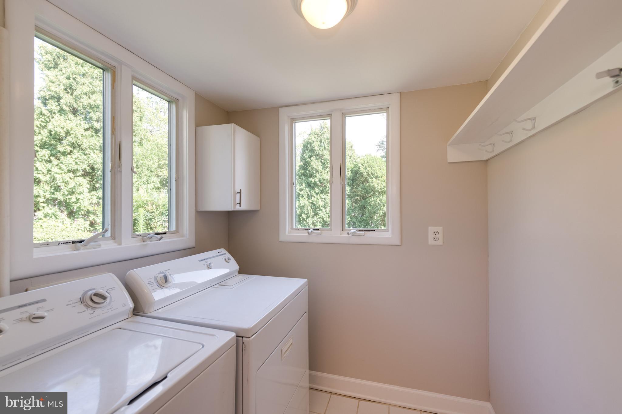 ALTA VISTA GARDENS - Residential Lease