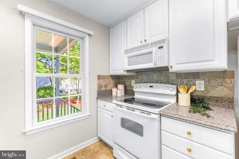 Tiny photo for 712 Partridge Lane, GLEN BURNIE, MD 21060 (MLS # MDAA2144176)