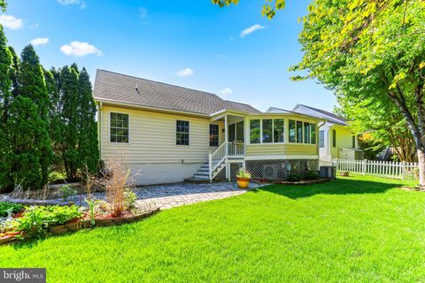 Tiny photo for 712 Partridge Lane, GLEN BURNIE, MD 21060 (MLS # MDAA2144176)