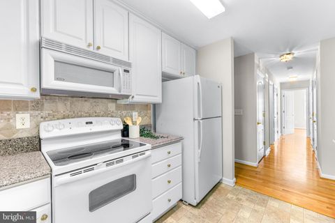 Tiny photo for 712 Partridge Lane, GLEN BURNIE, MD 21060 (MLS # MDAA2144176)