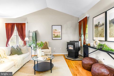 Tiny photo for 712 Partridge Lane, GLEN BURNIE, MD 21060 (MLS # MDAA2144176)