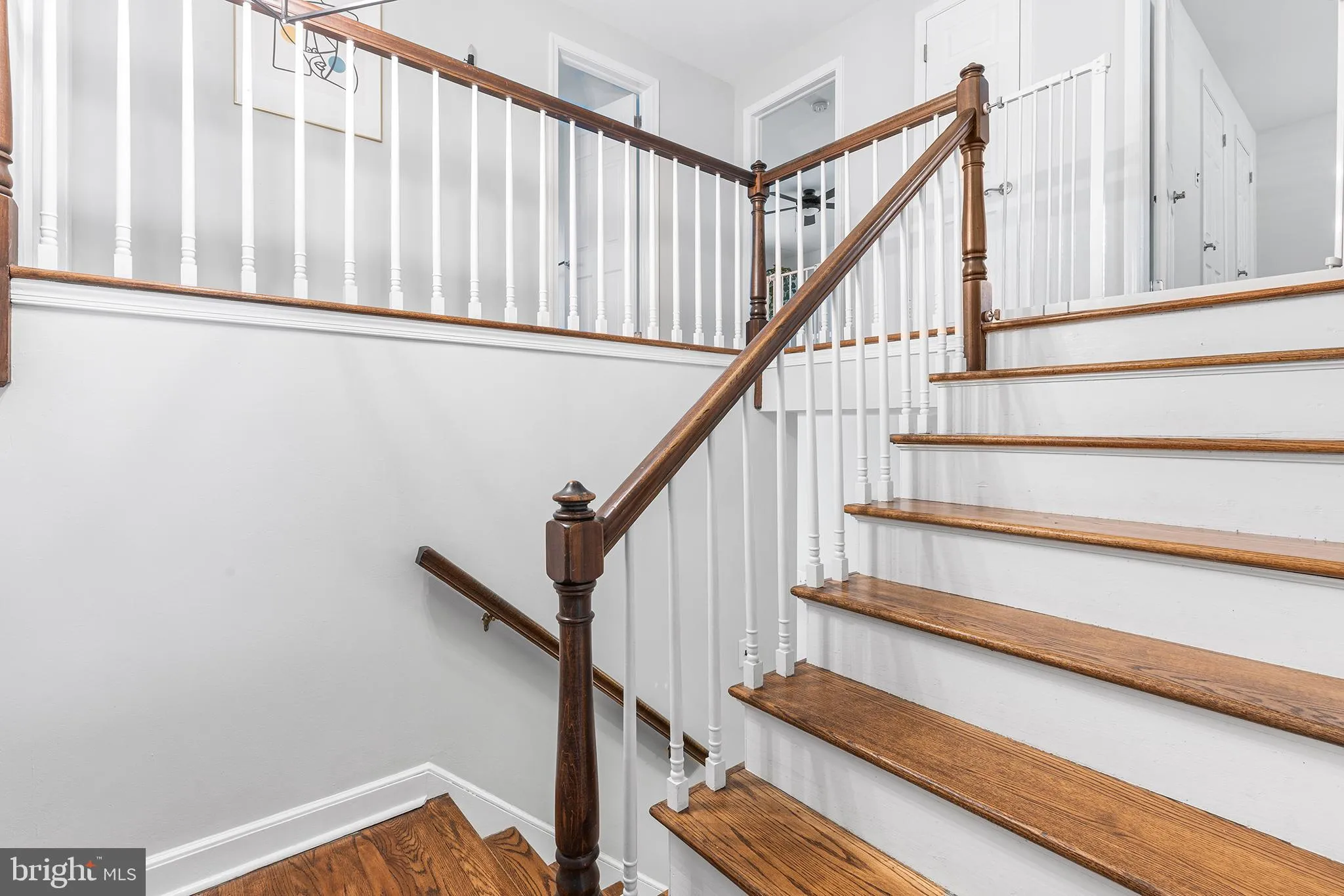 Berwyn, Pennsylvania 19312, United States, 4 Bedrooms Bedrooms, ,3 BathroomsBathrooms,Residential,Contingent,199431