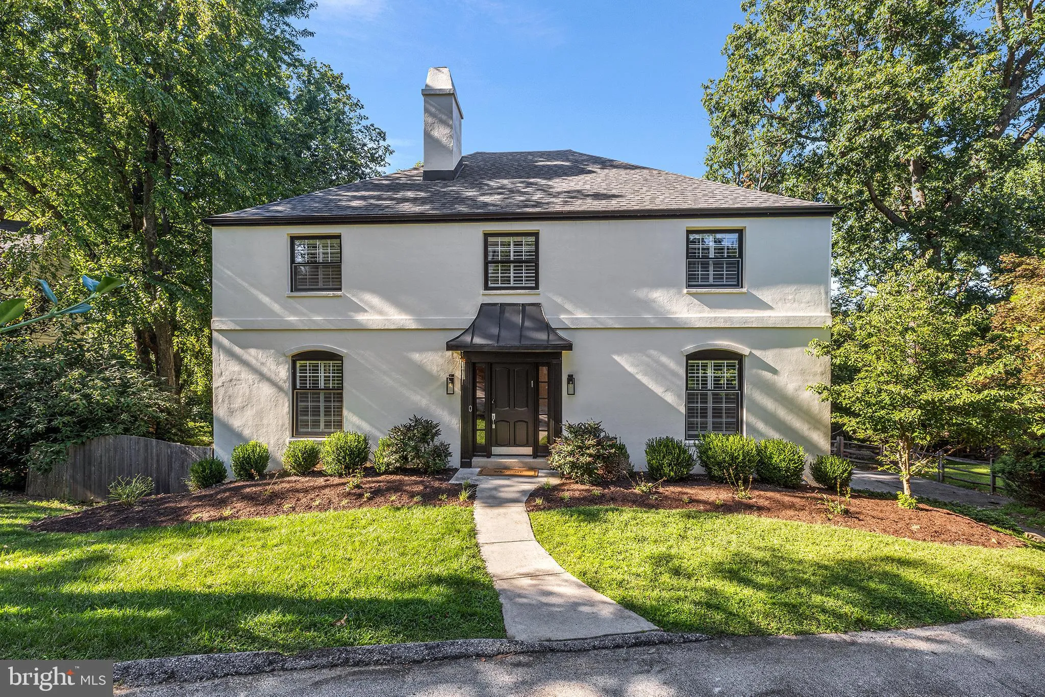 Berwyn, Pennsylvania 19312, United States, 4 Bedrooms Bedrooms, ,3 BathroomsBathrooms,Residential,Contingent,199431