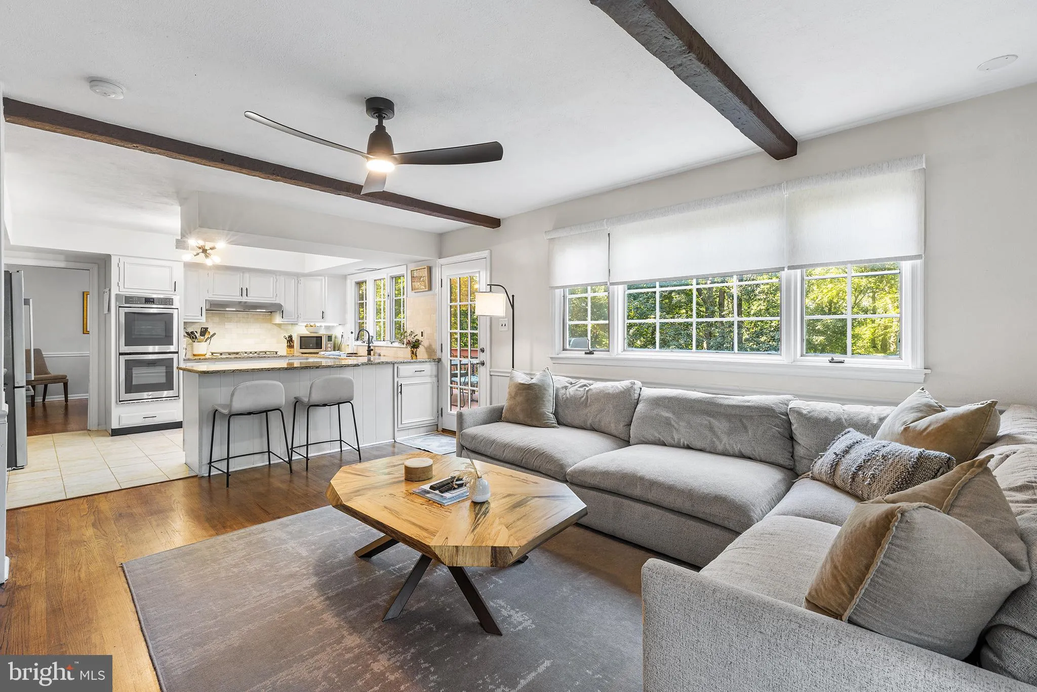 Berwyn, Pennsylvania 19312, United States, 4 Bedrooms Bedrooms, ,3 BathroomsBathrooms,Residential,Contingent,199431