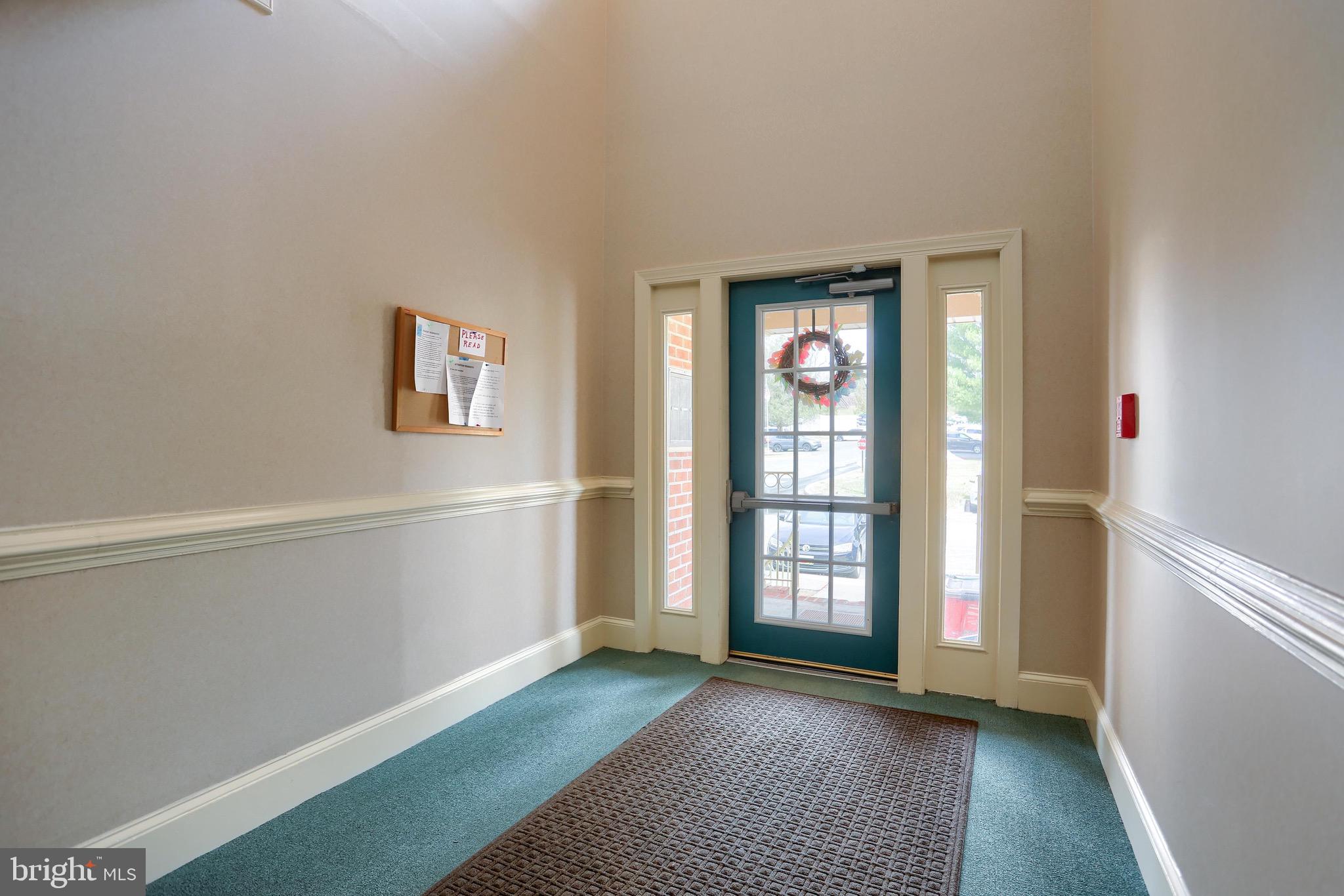 THE POND - Residential