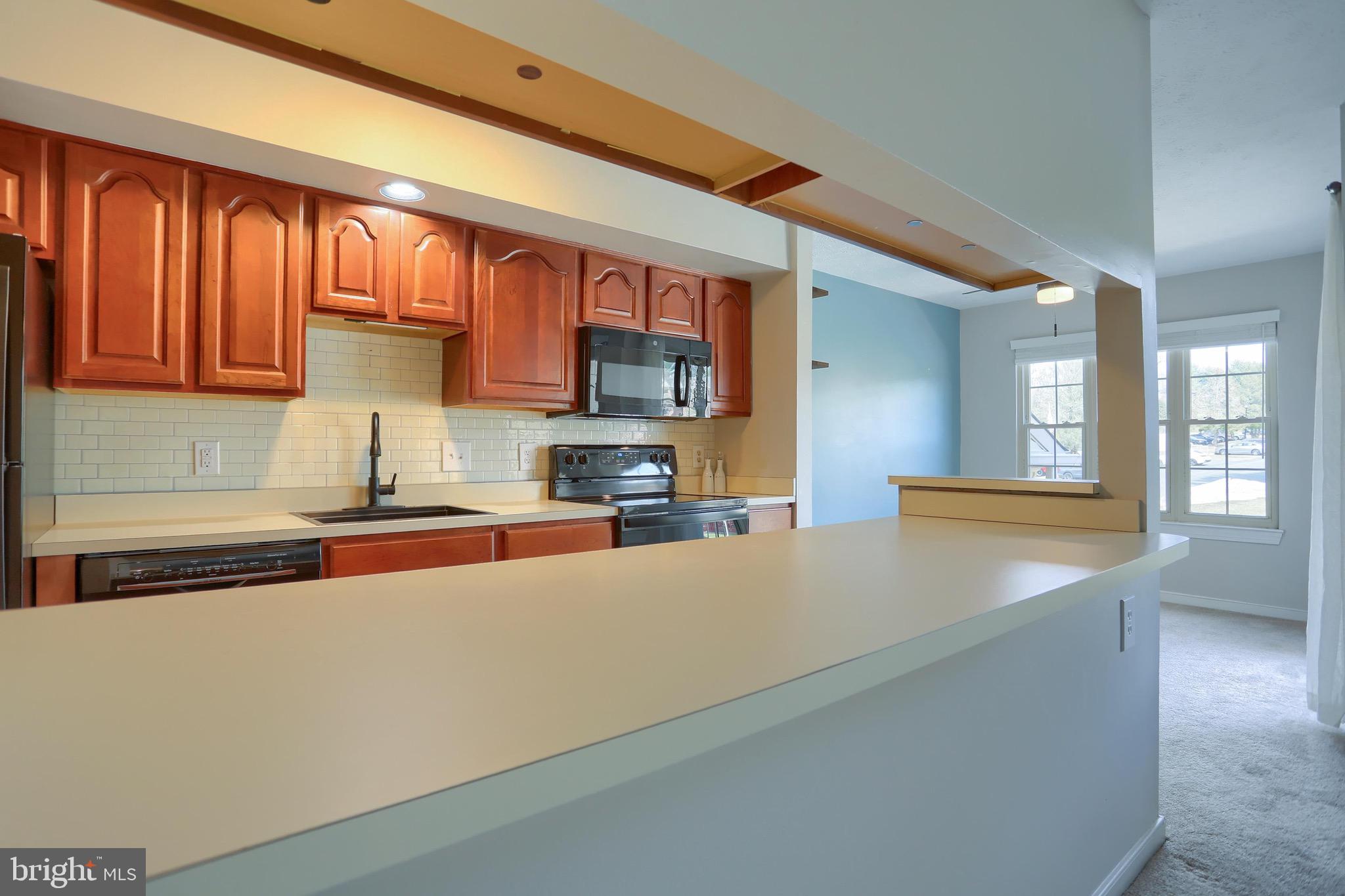 THE POND - Residential