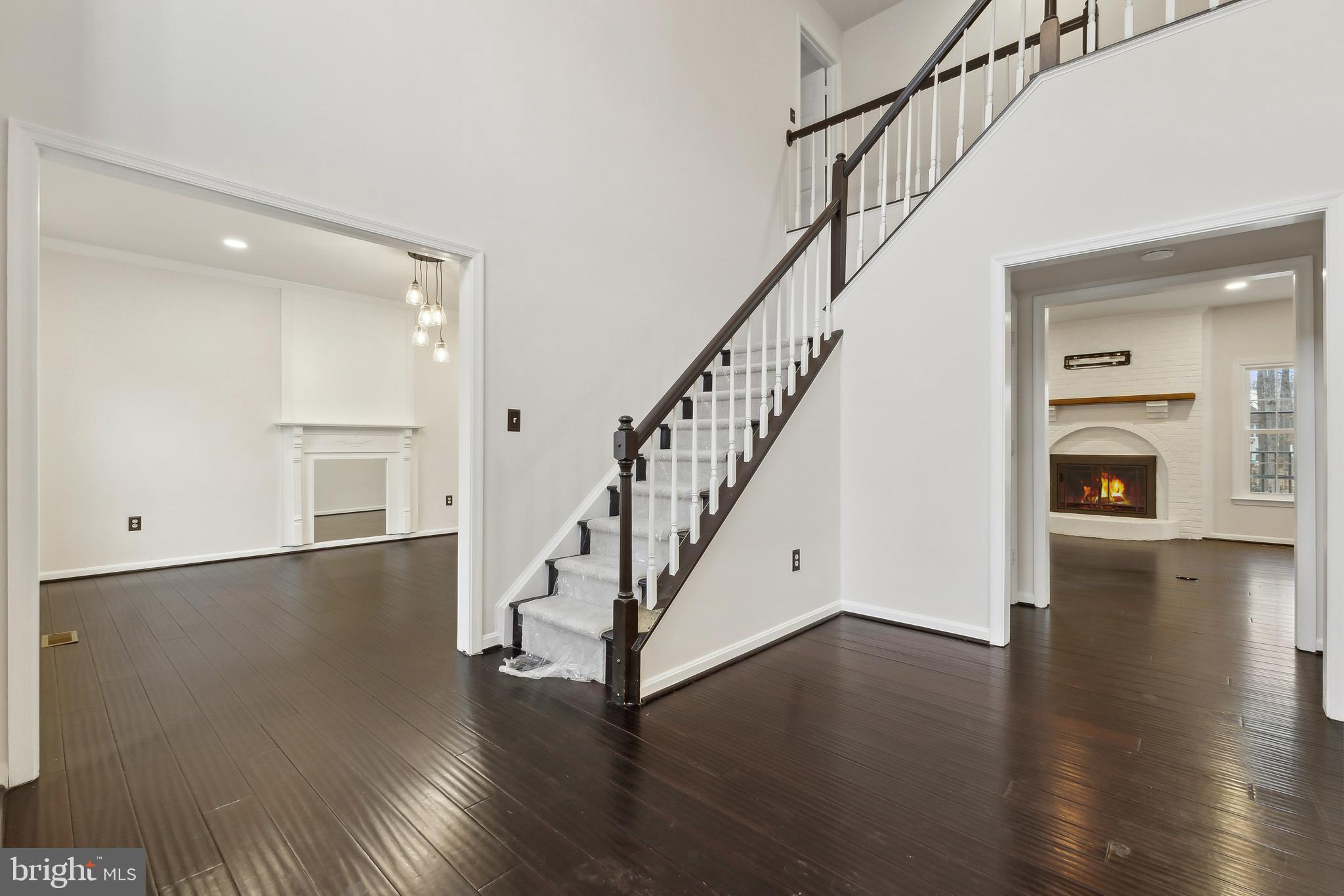 6 LYNCHESTER DRIVE