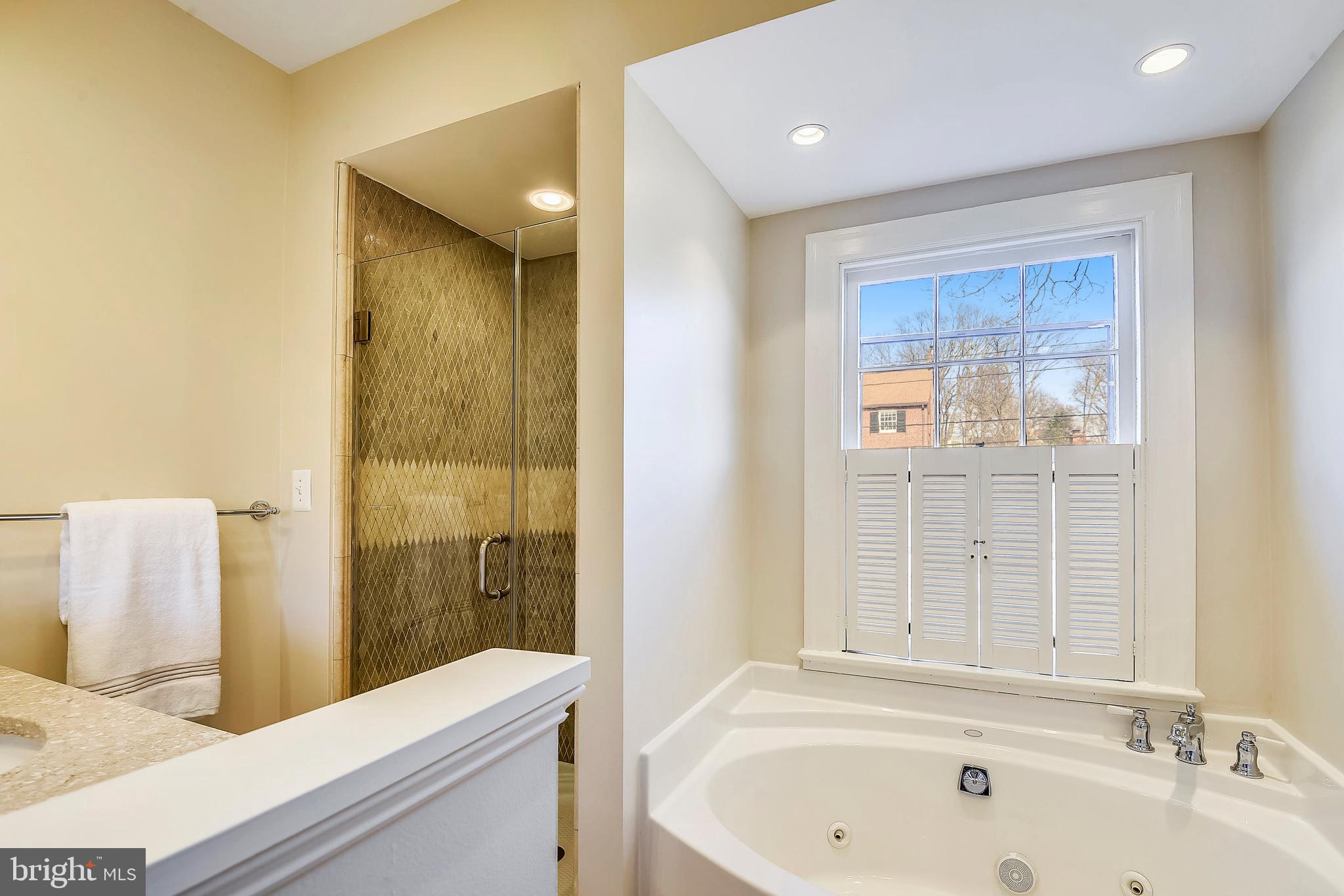 JEFFERSON PARK - Residential