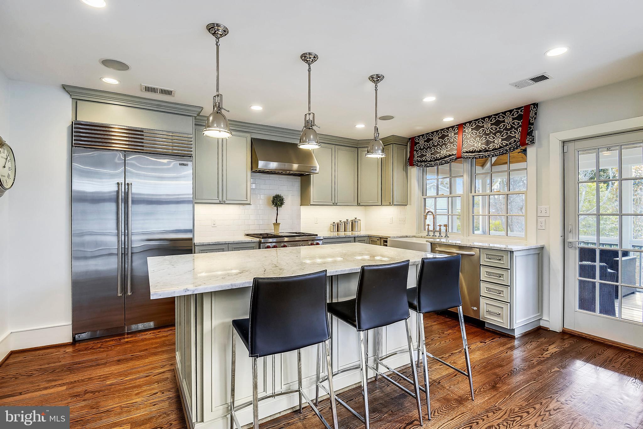 JEFFERSON PARK - Residential