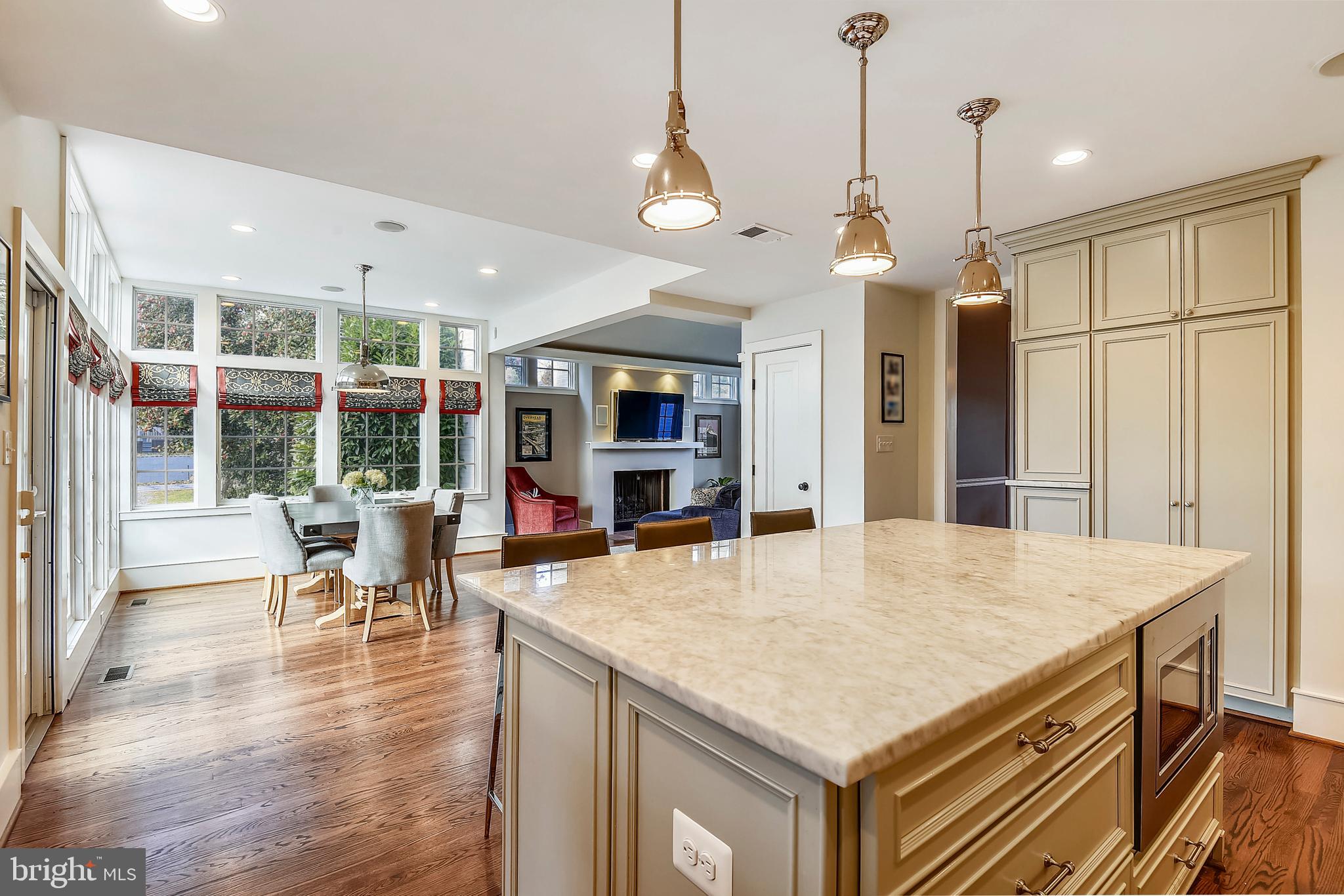 JEFFERSON PARK - Residential