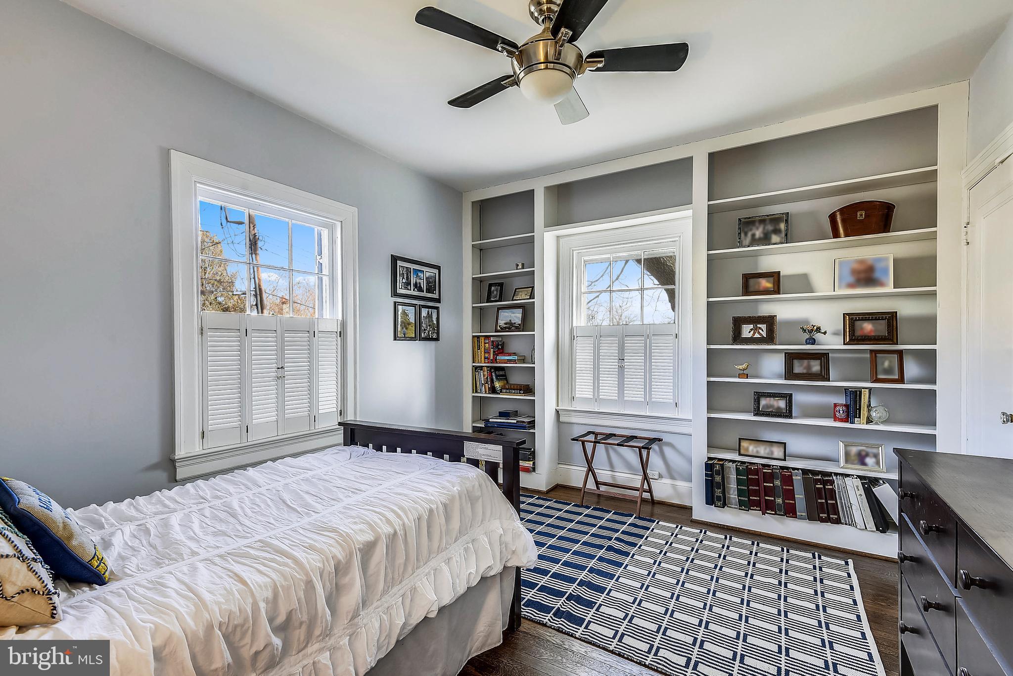 JEFFERSON PARK - Residential