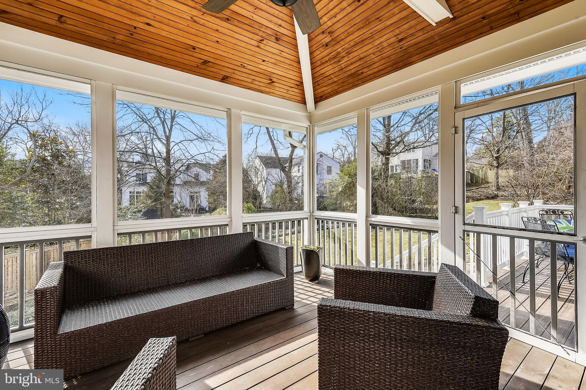 JEFFERSON PARK - Residential