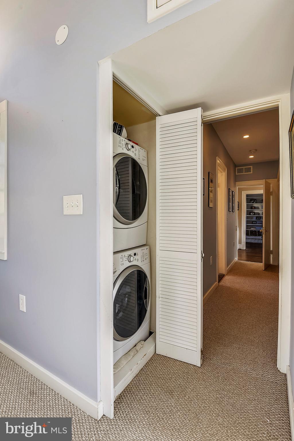 JEFFERSON PARK - Residential