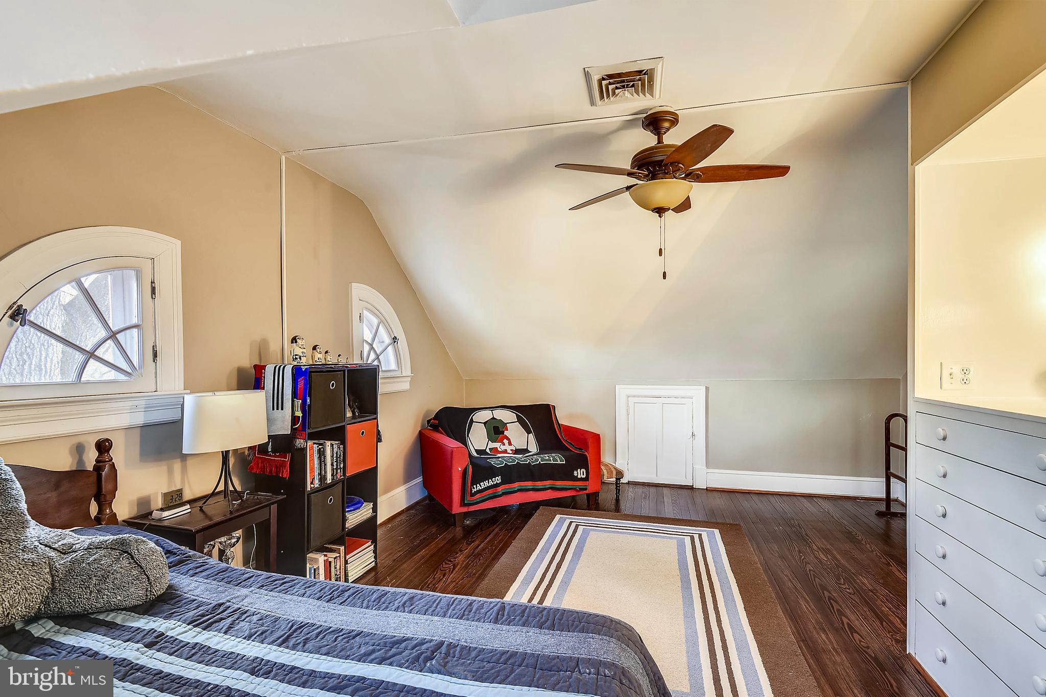 JEFFERSON PARK - Residential