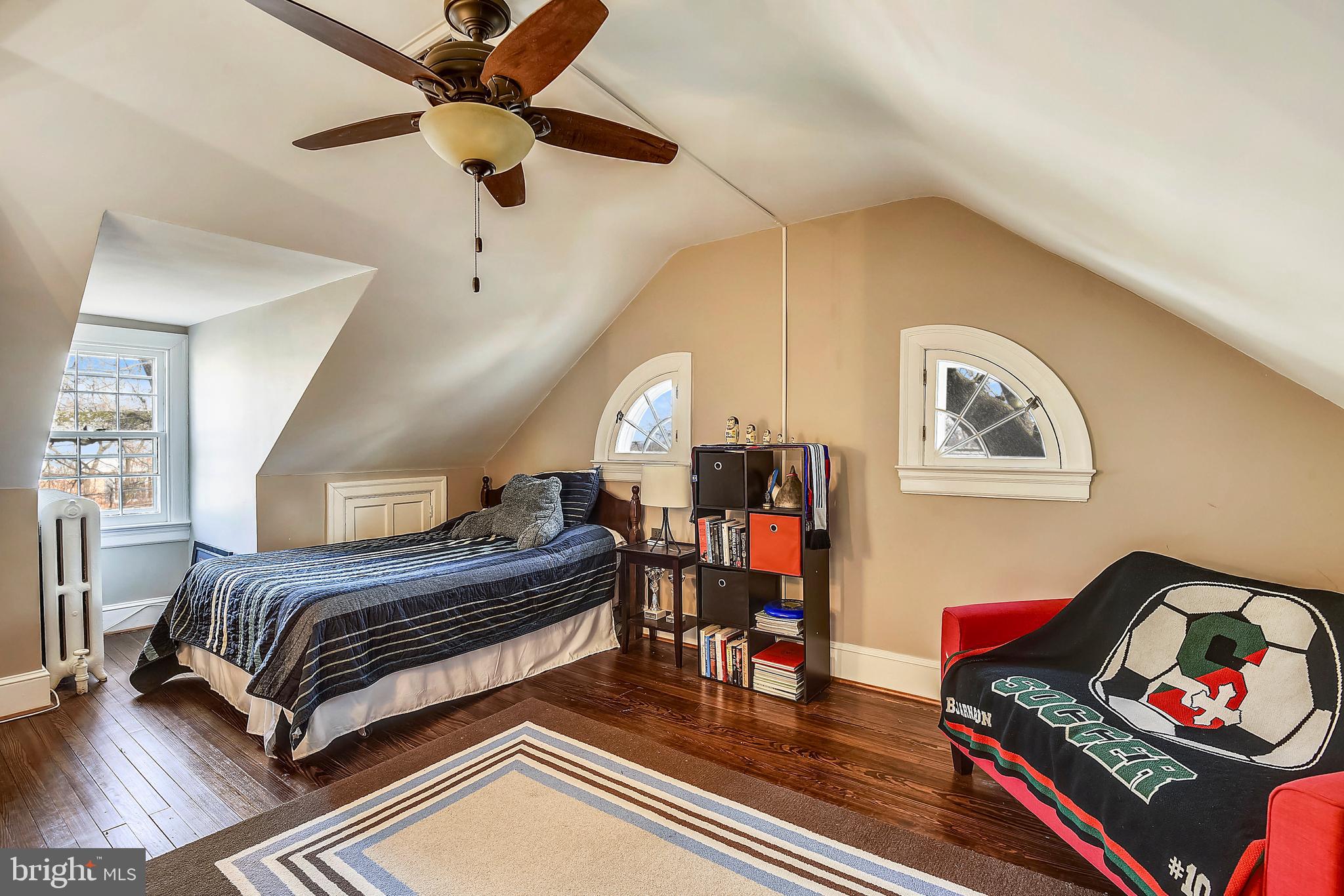 JEFFERSON PARK - Residential