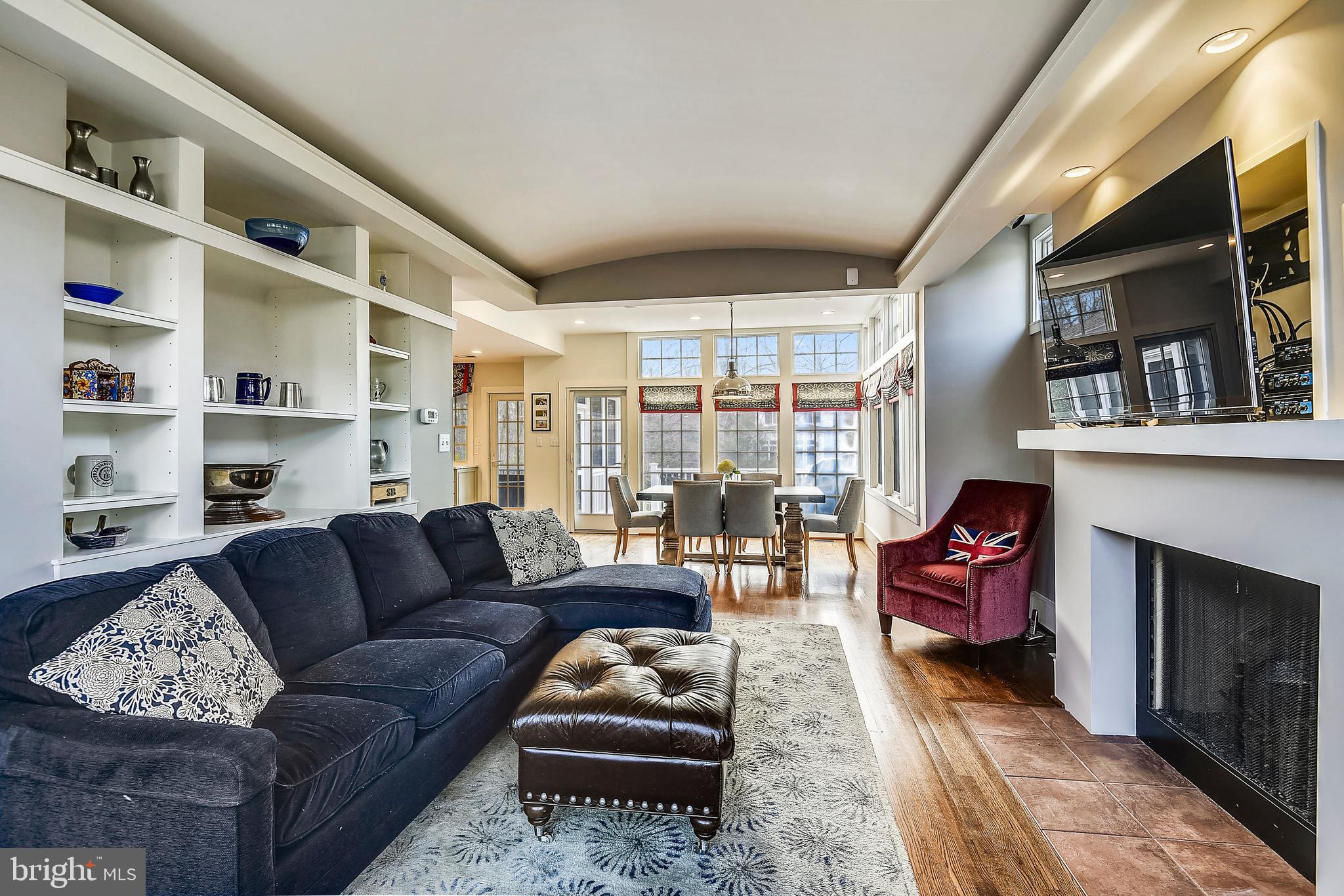 JEFFERSON PARK - Residential