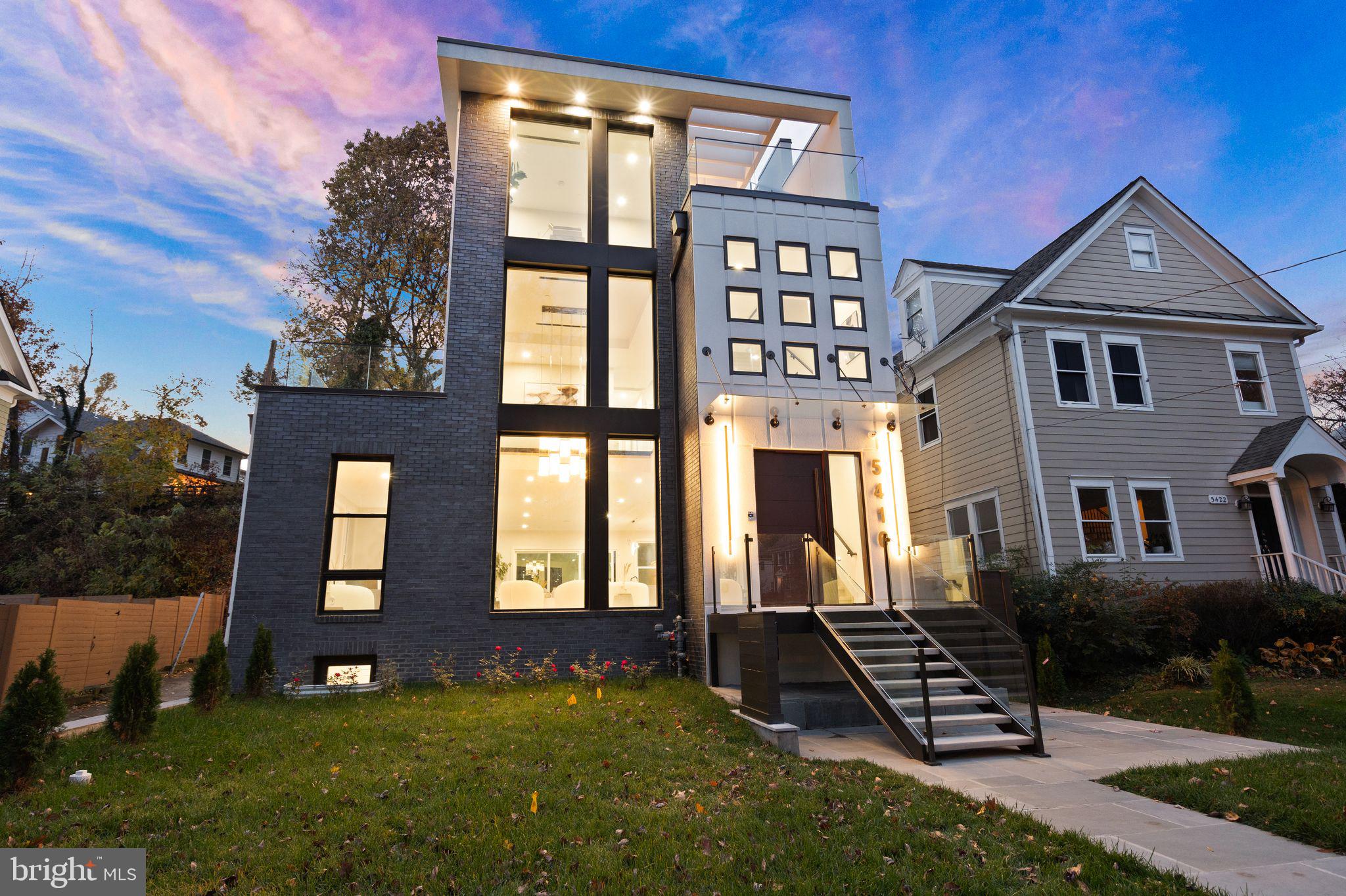 CHEVY CHASE - Residential