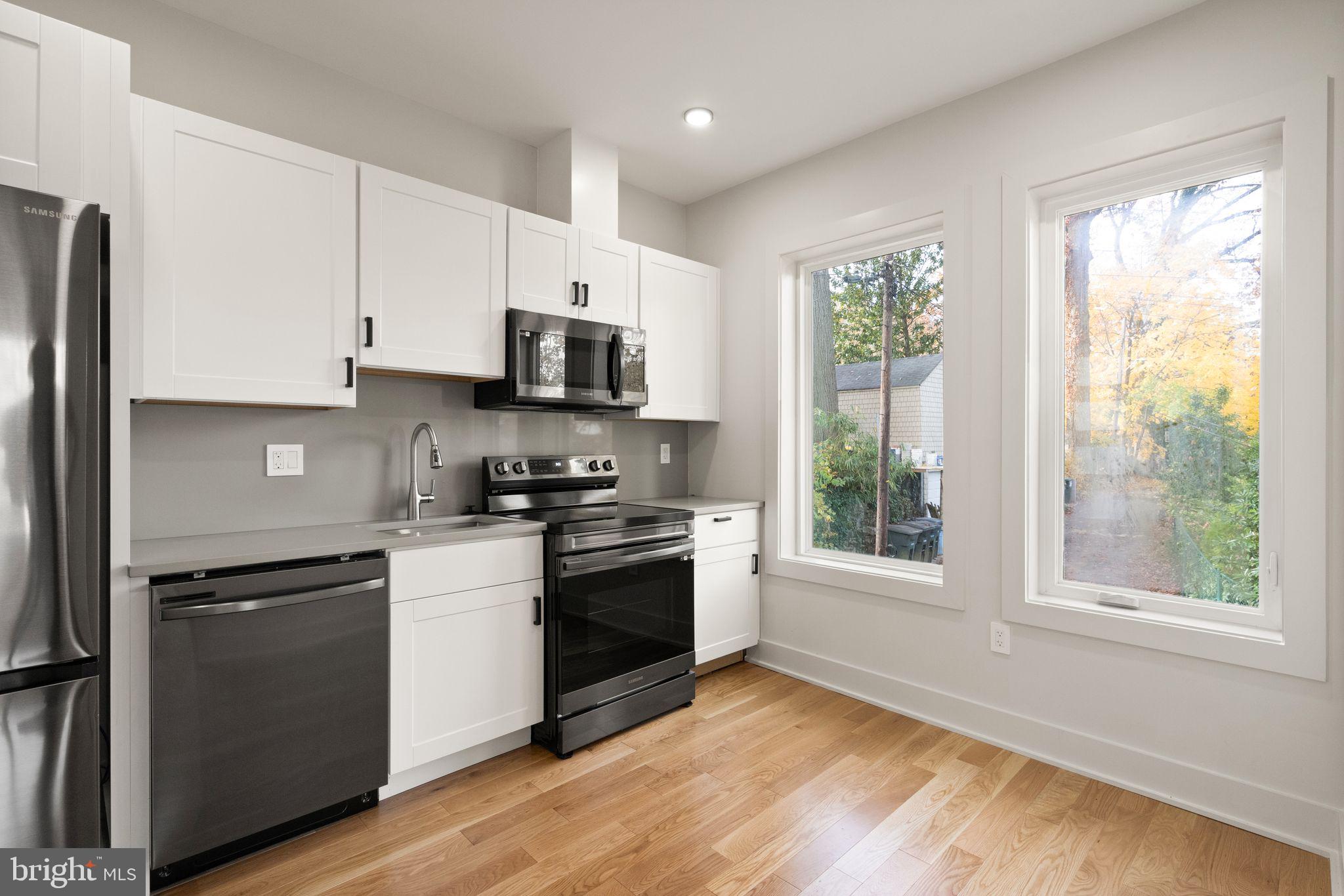 CHEVY CHASE - Residential