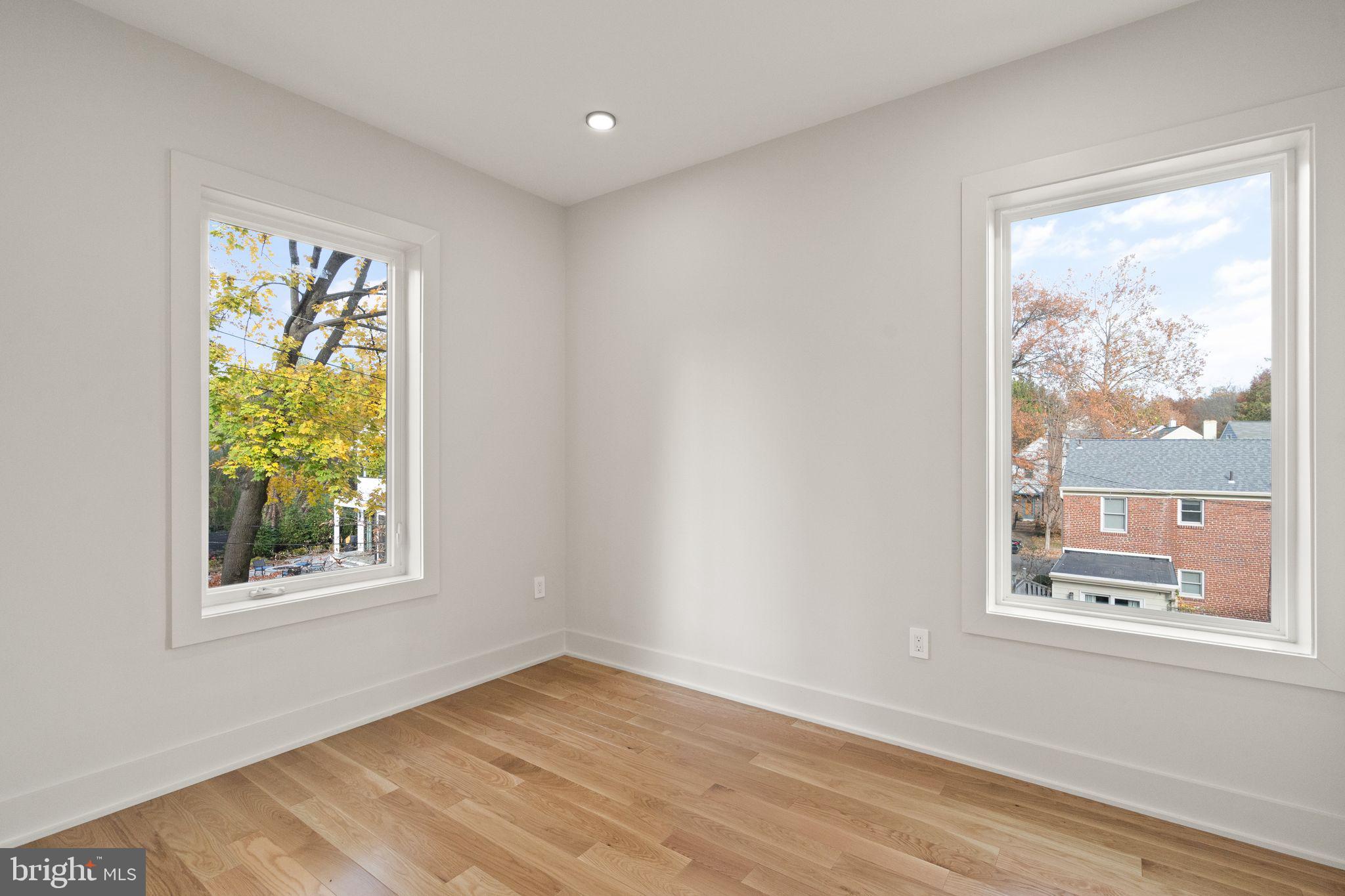 CHEVY CHASE - Residential