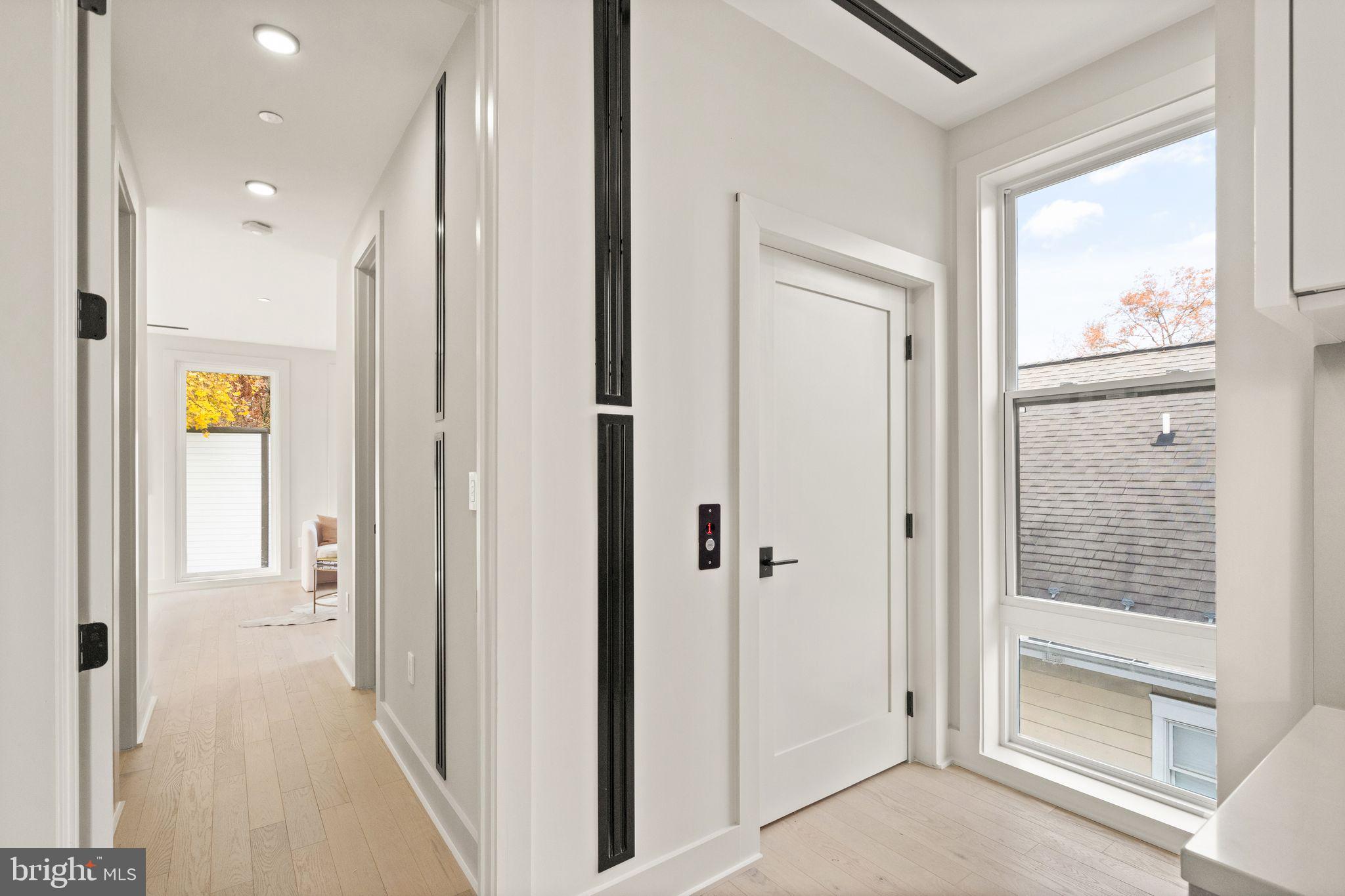 CHEVY CHASE - Residential