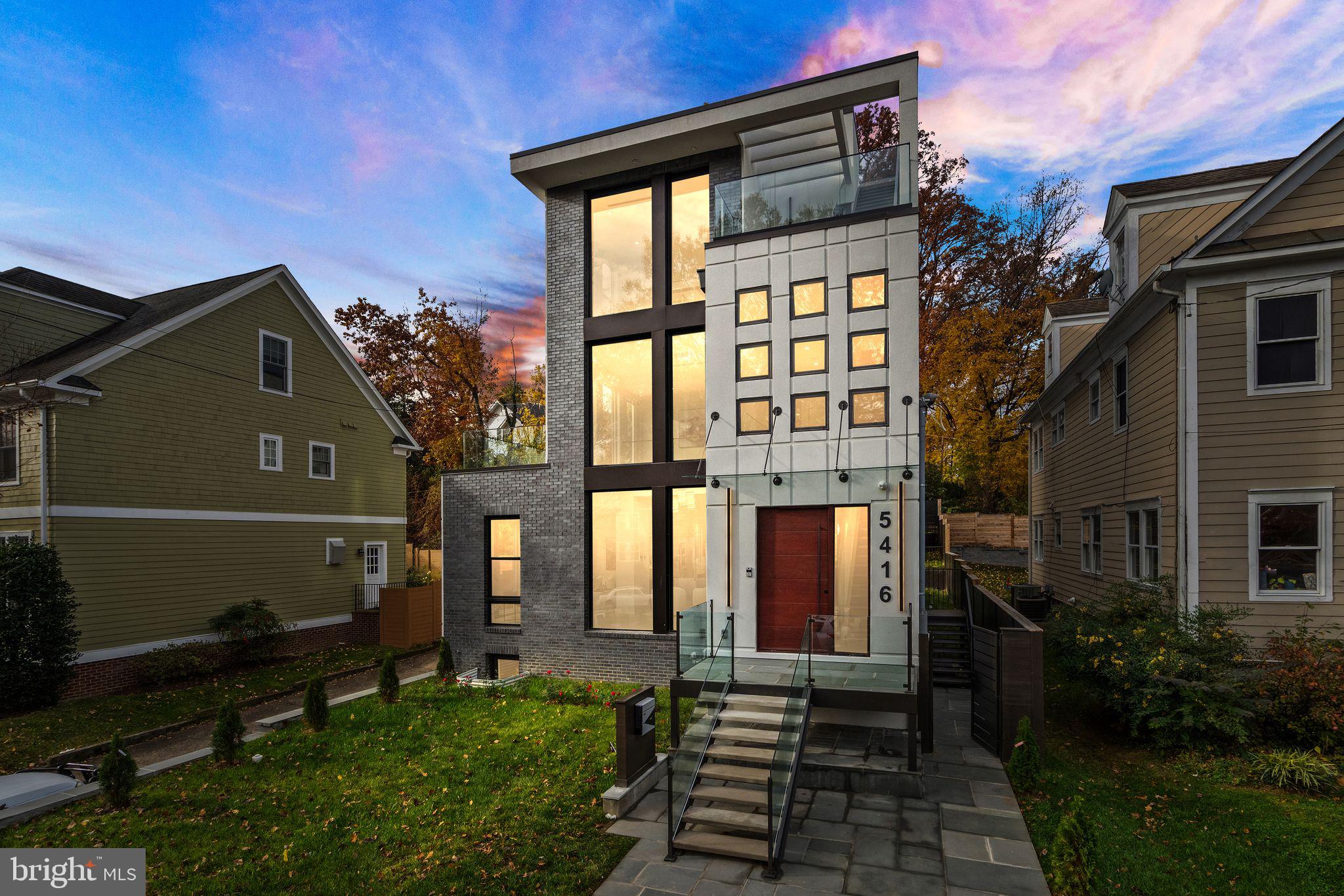 CHEVY CHASE - Residential