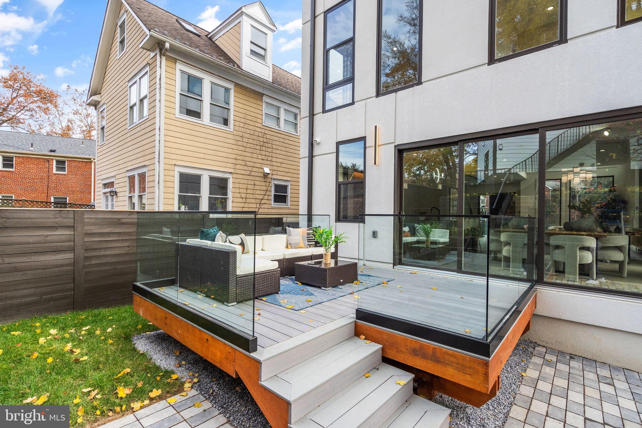 CHEVY CHASE - Residential