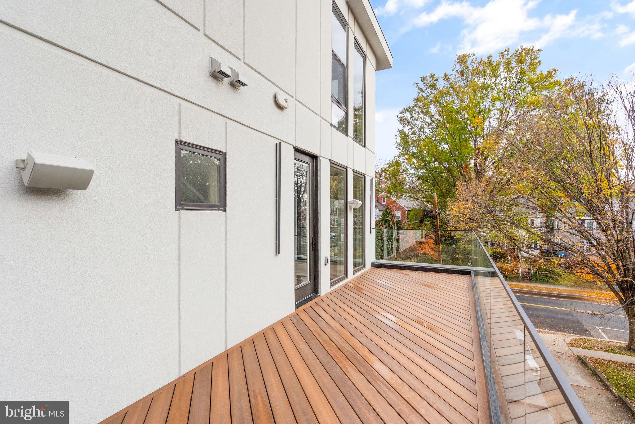 CHEVY CHASE - Residential