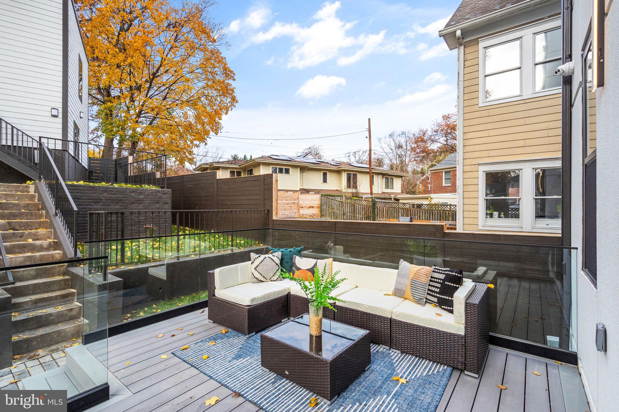 CHEVY CHASE - Residential
