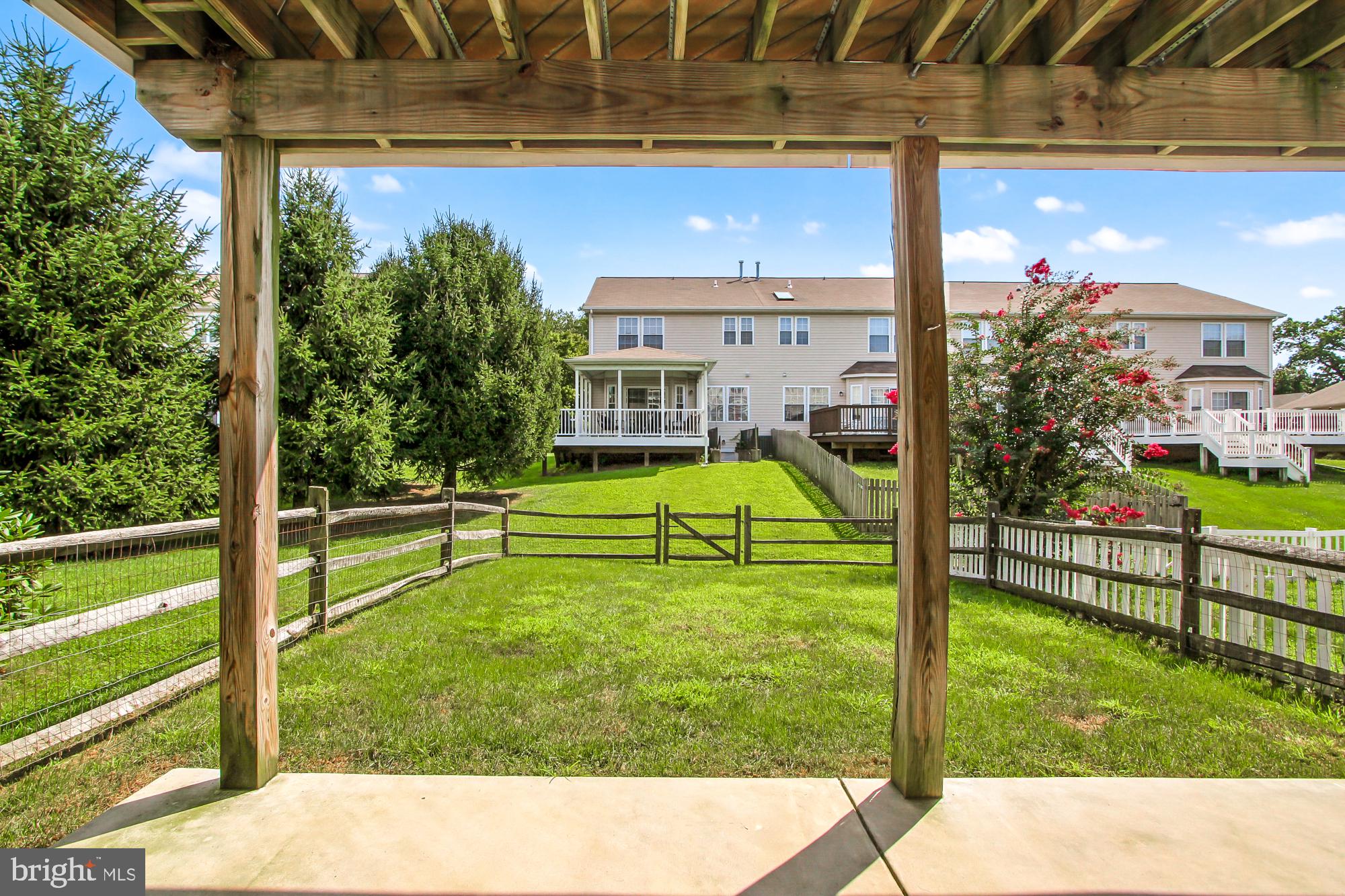 DEER SPRING - Residential