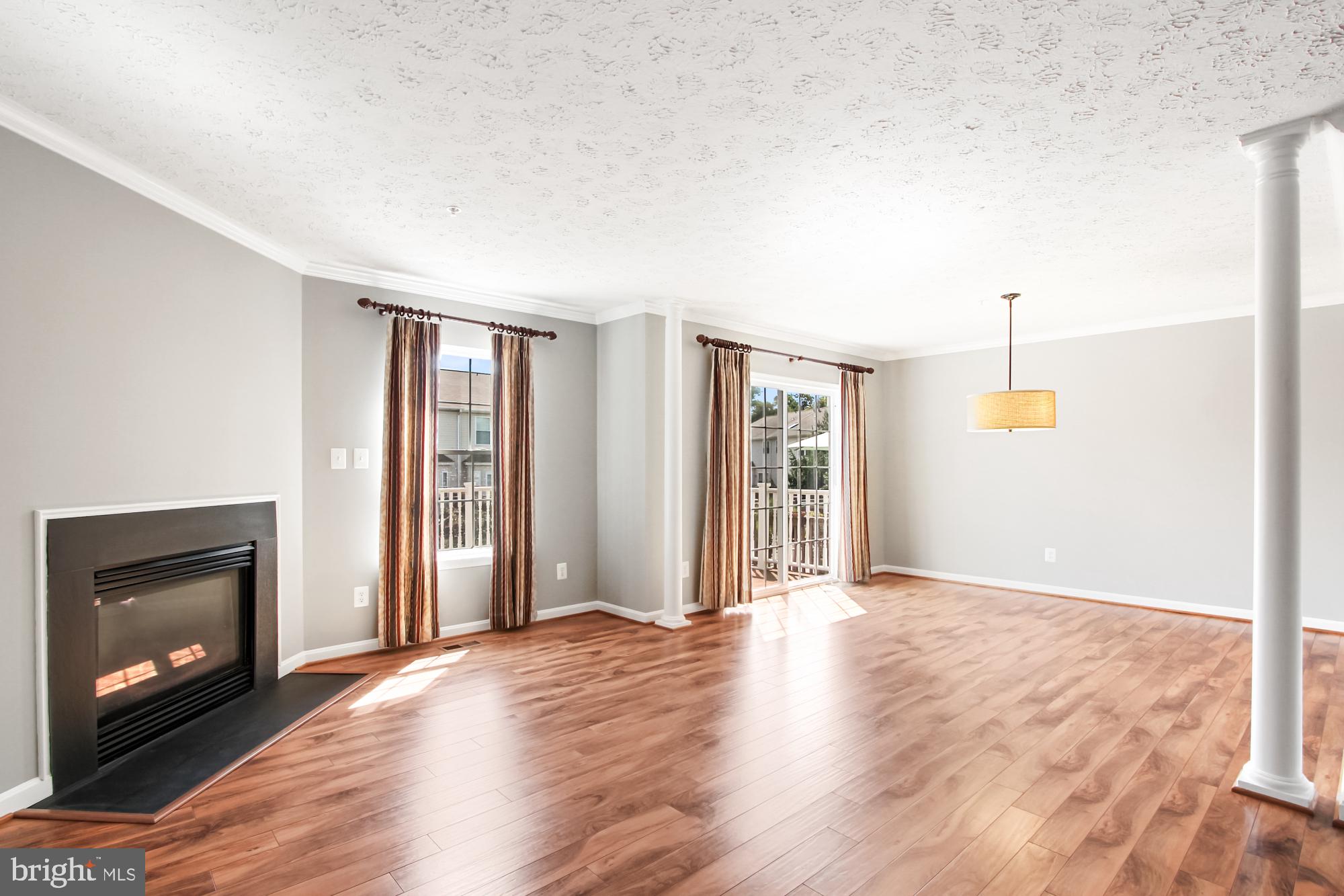 DEER SPRING - Residential