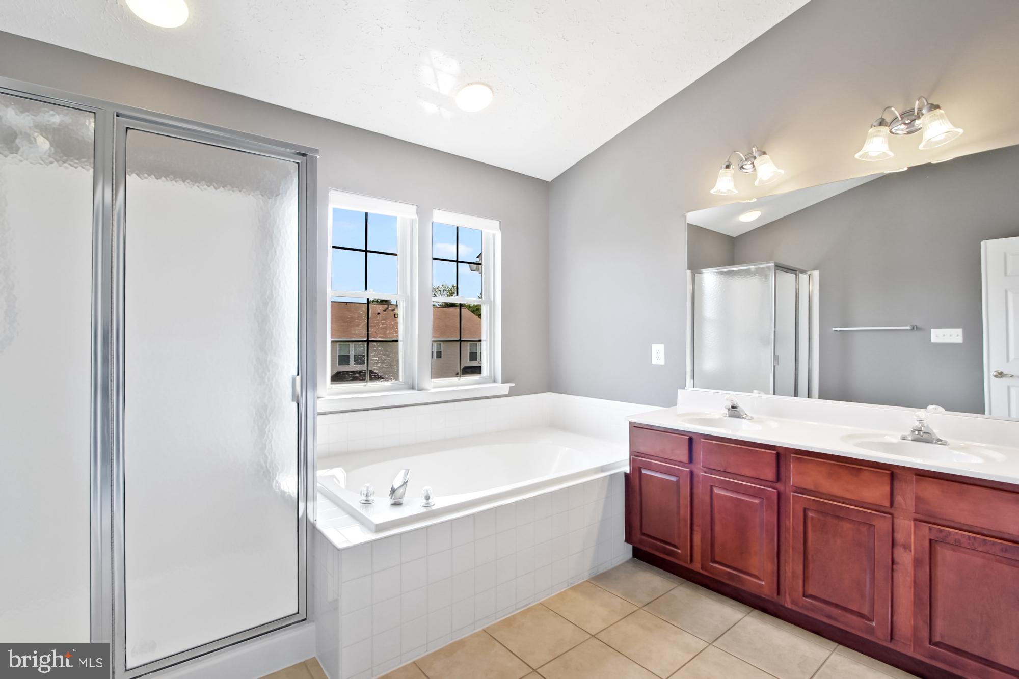 DEER SPRING - Residential