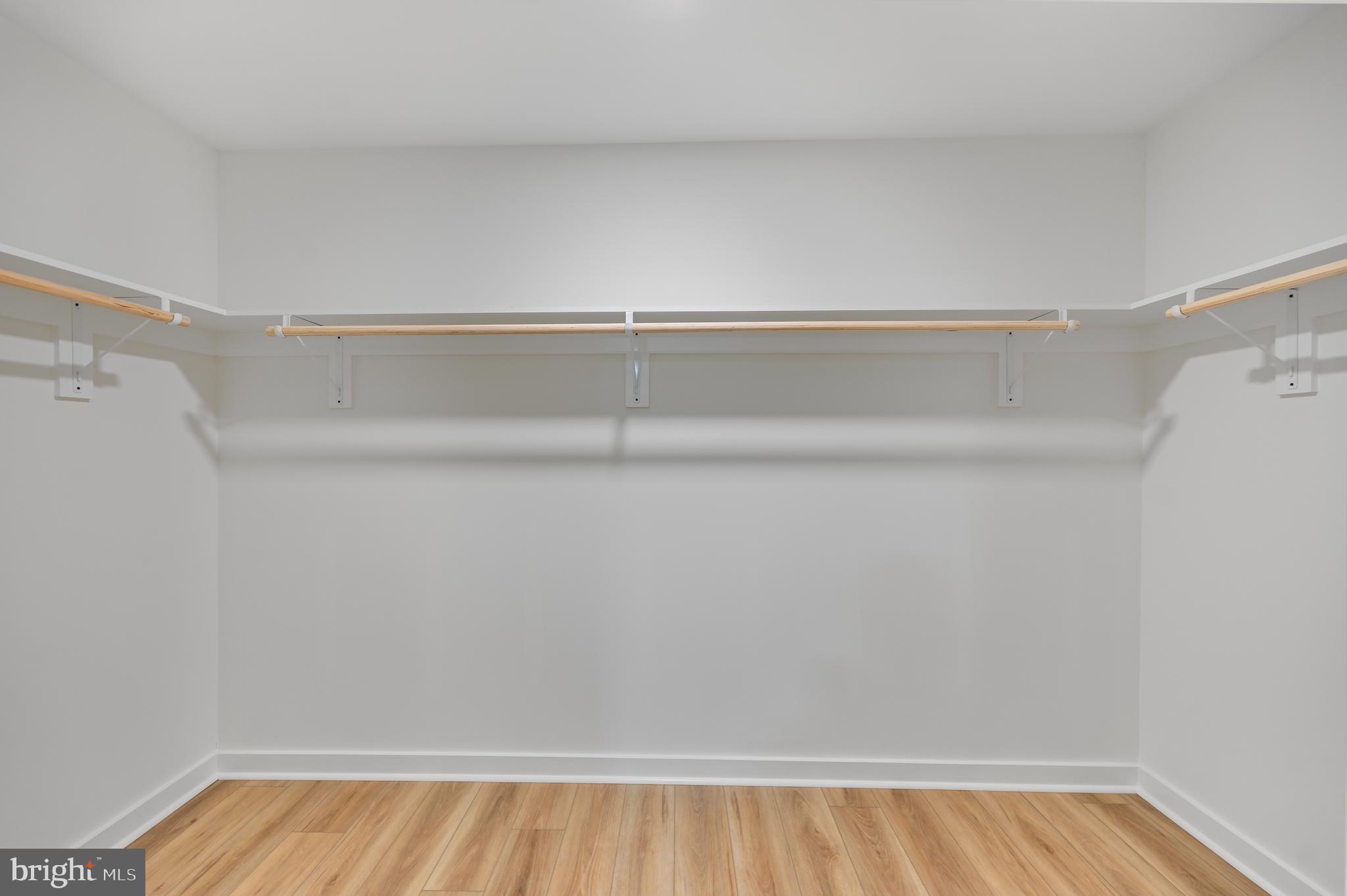 HOLLY HILL - Residential