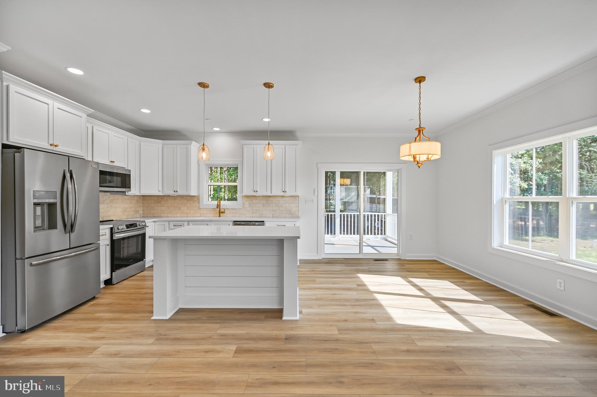 HOLLY HILL - Residential