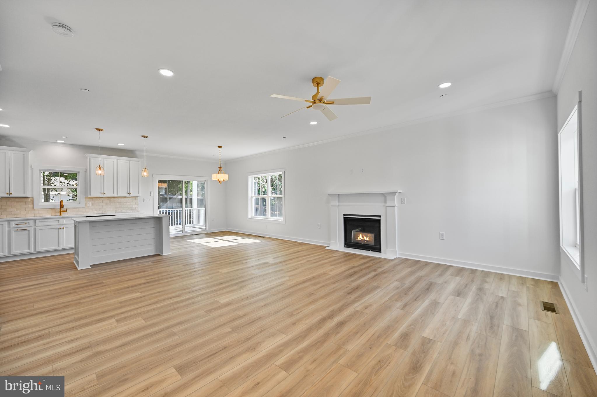 HOLLY HILL - Residential