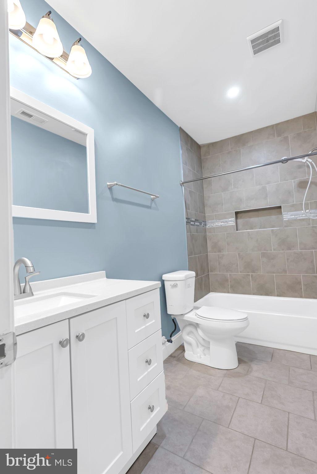 SPRINGS AT LENAH - Residential