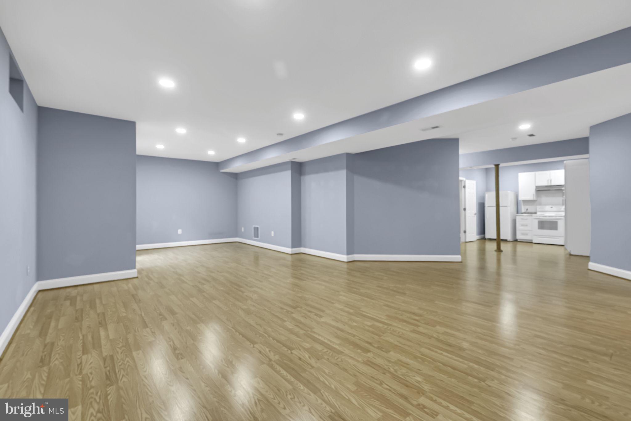 SPRINGS AT LENAH - Residential